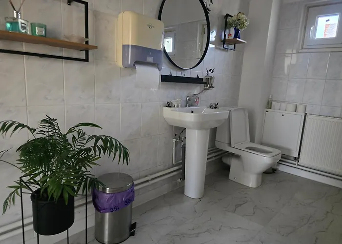 Bonton Rooms Târgu Jiu